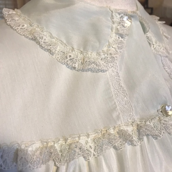 Vintage Bed Jacket Light Powder Blue with Lace - Picture 2 of 11